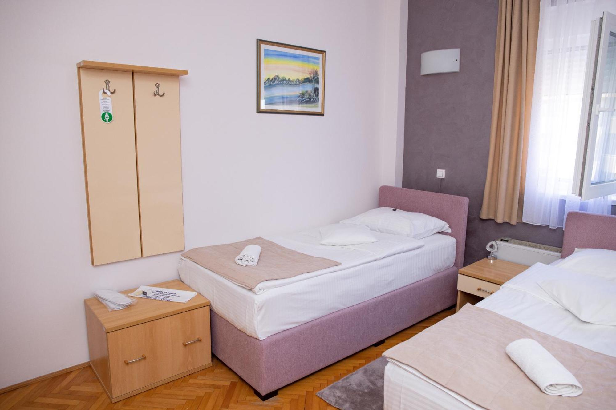 Motel New Sanatron Bosanski Novi Exterior photo