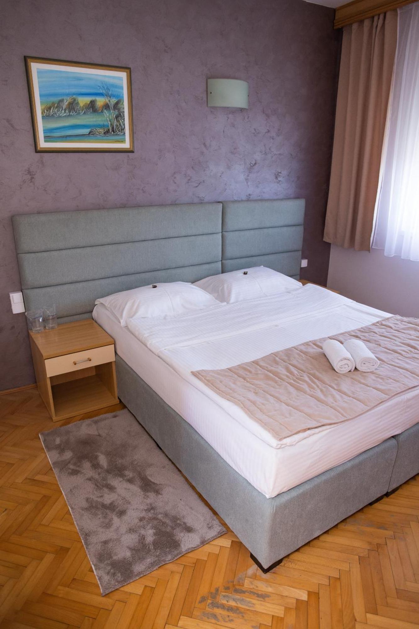Motel New Sanatron Bosanski Novi Exterior photo
